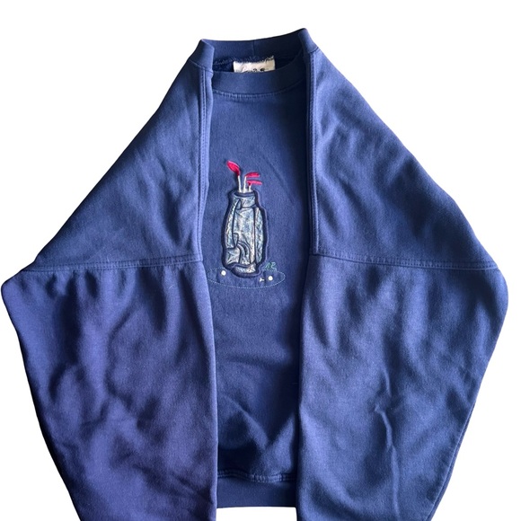 Northern Reflections Women’s Vintage Embroidered Crewneck Sweatshirt - Picture 3 of 10